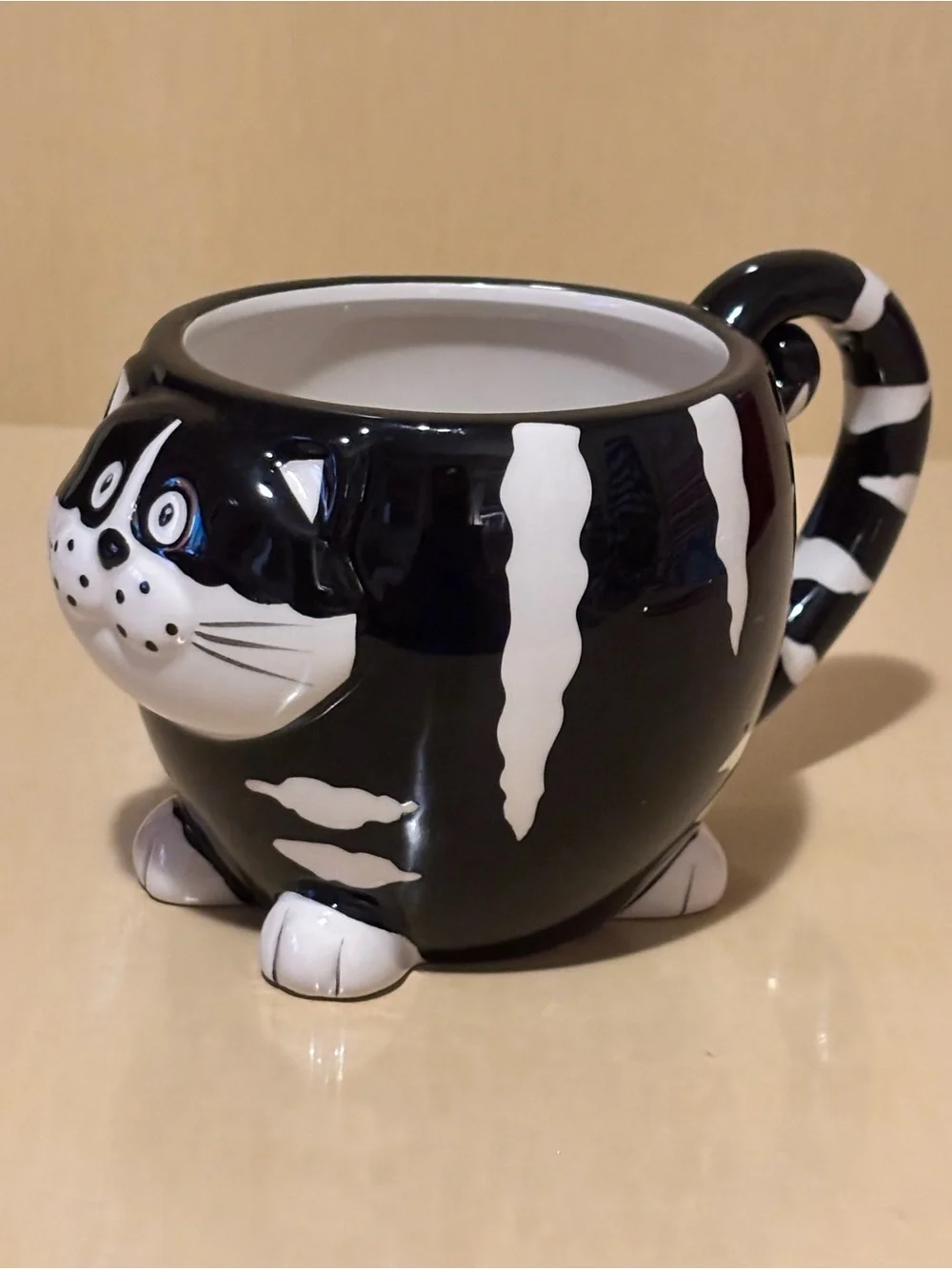 Pier 1 Imports Black & White Striped Chubby Cat Mug. Ceramic